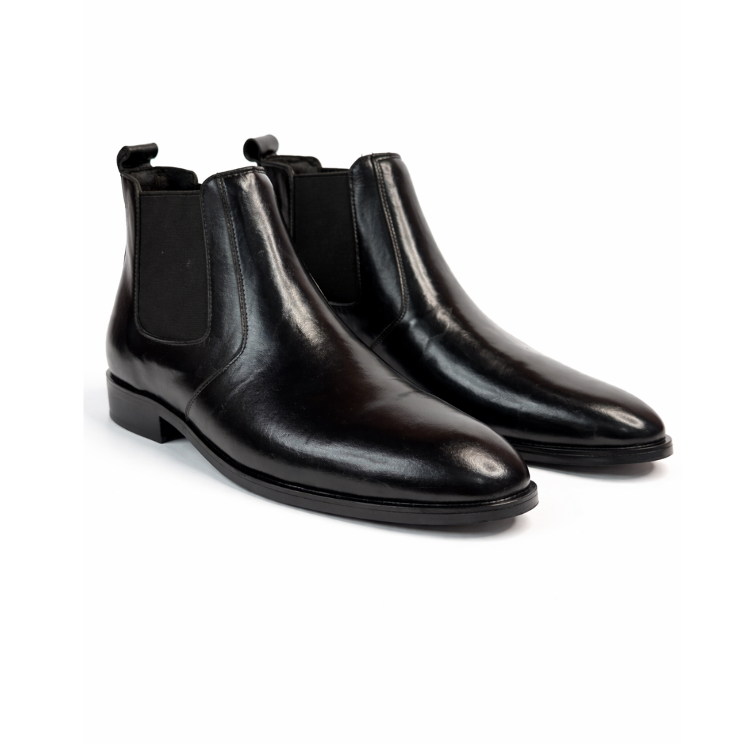 Black Pure Leather Chelsea Shoes for Modern Style