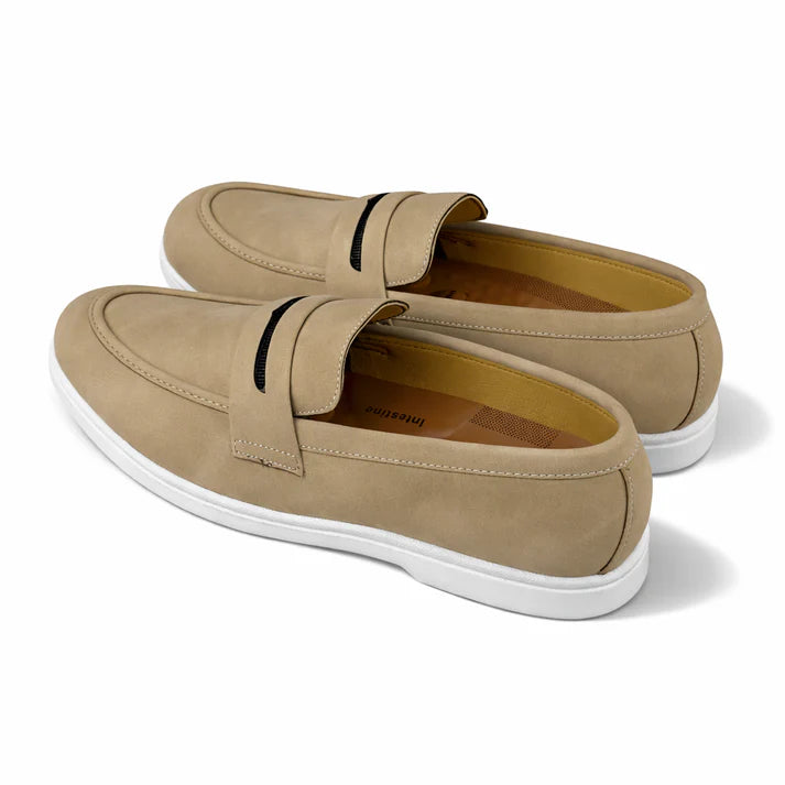 CREAM SUEDE MEDICATED LOAFER